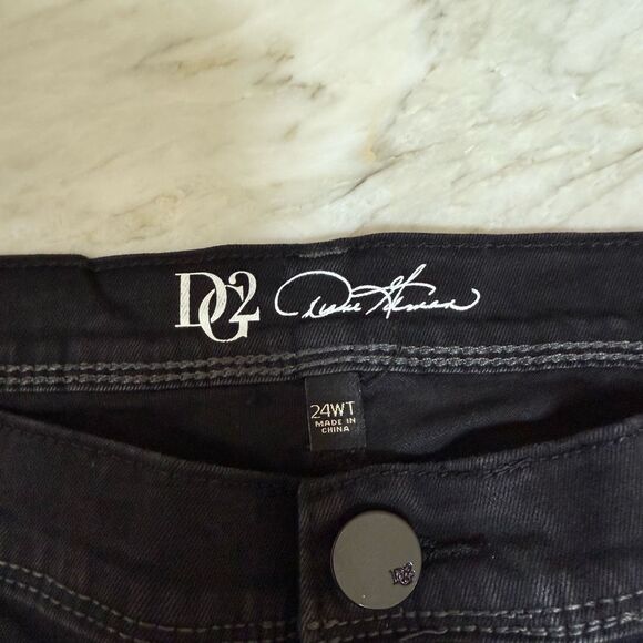 DG2 by Diane Gilman New Classic Stretch bootcut jeans in black size 24WT NWT - Picture 3 of 11
